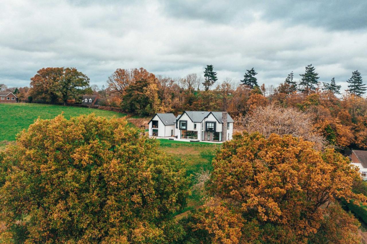 The Loft Studio Apartment - Above Detached New Build Garage Llanymynech Exteriér fotografie